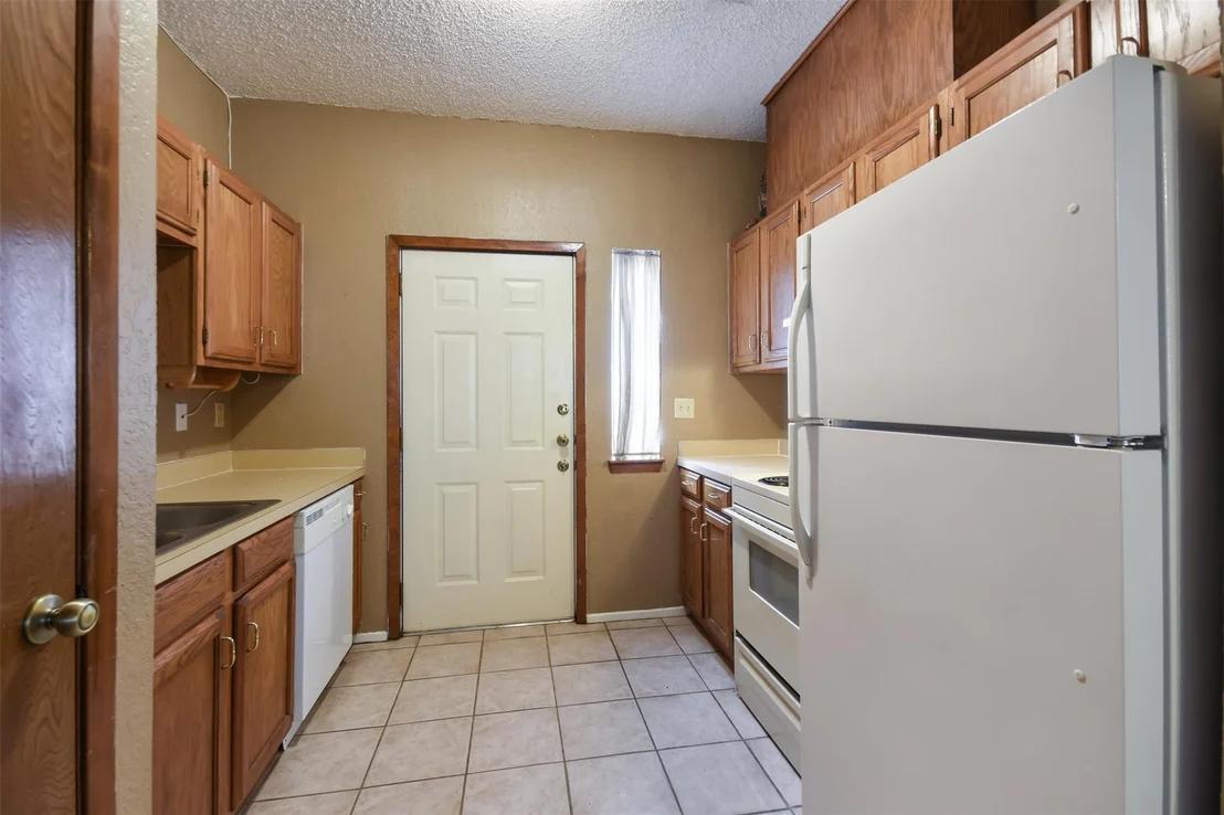 Photo of Unit 2 at 3004 Speedway Ave
