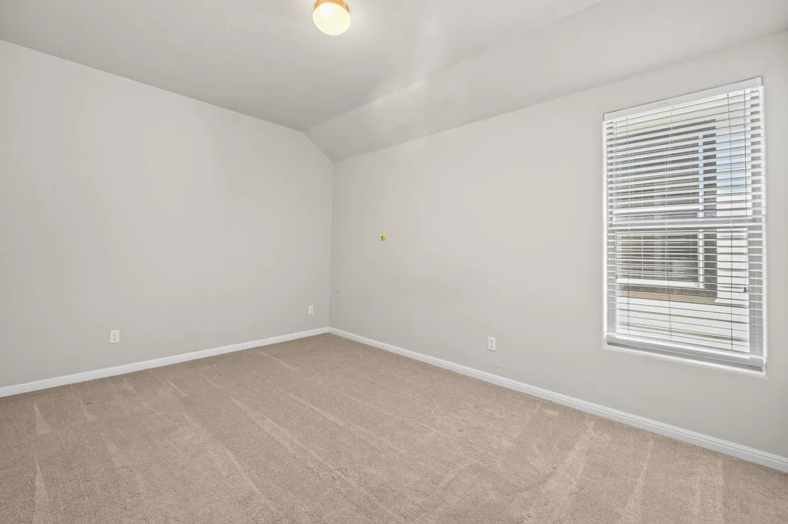 Photo of 4032 Mather