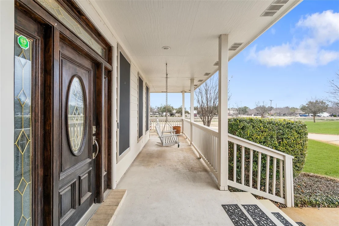 Photo of 16 Lake DR