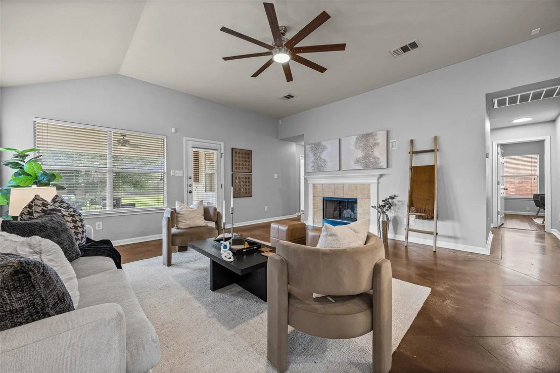 Photo of 18653 Dry Pond DR