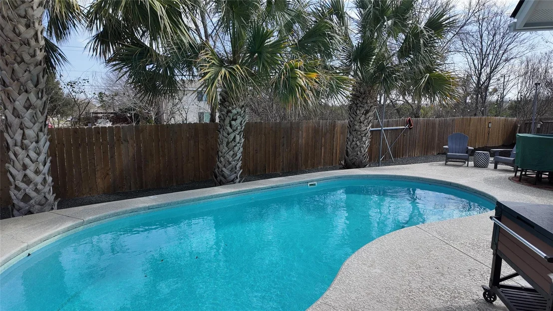 Photo of 2534 Georgian DR