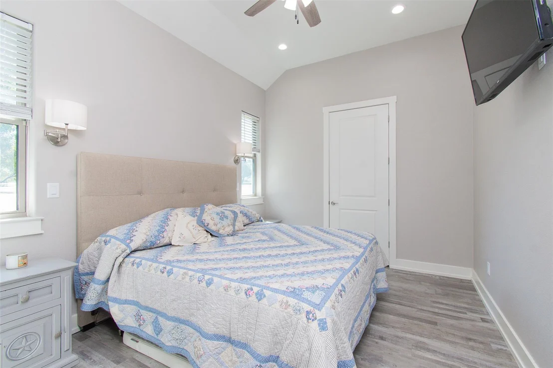 Photo of 1786 Oak Haven RD