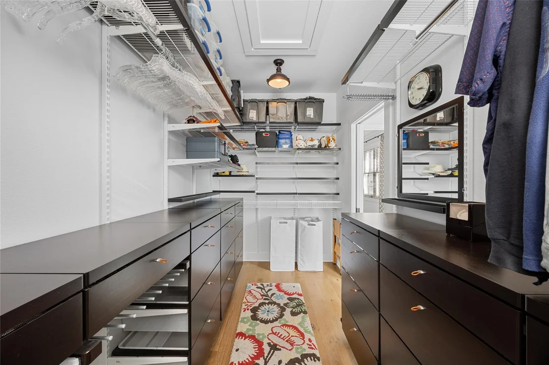 Photo of 2304 Mc Bee ST