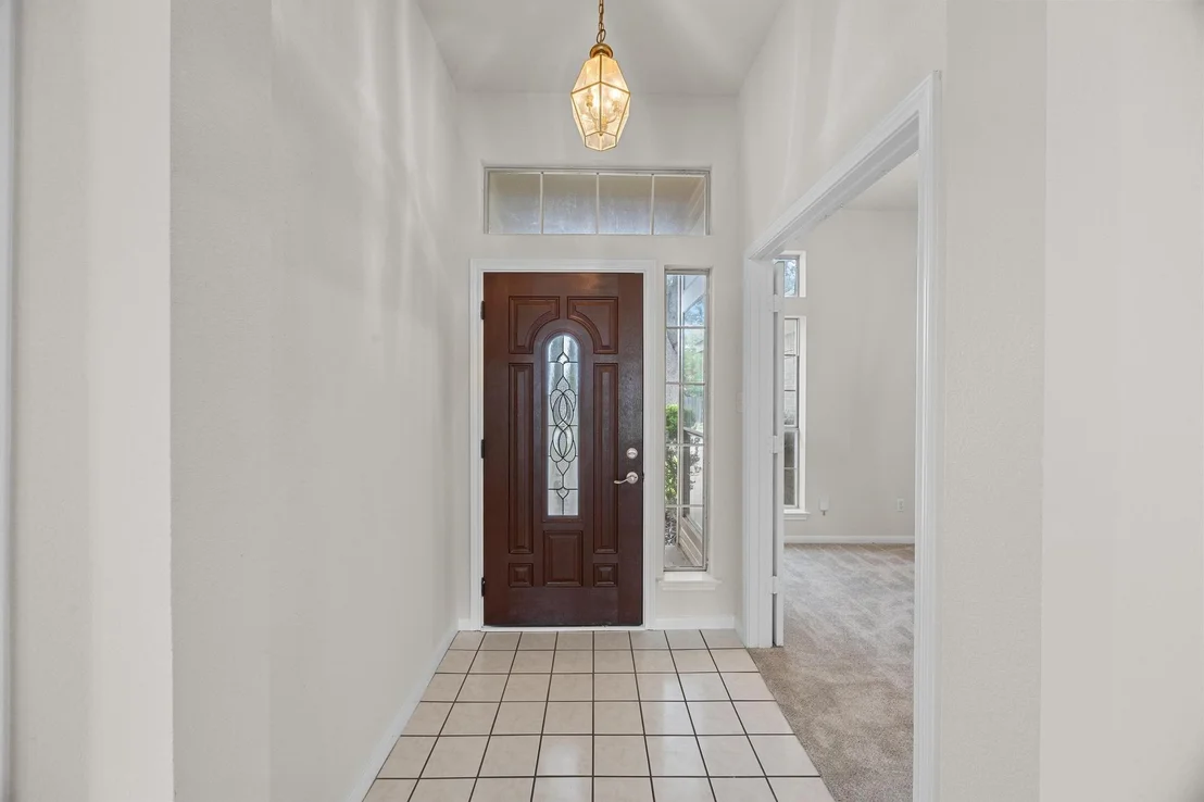 Photo of 706 Cornell DR