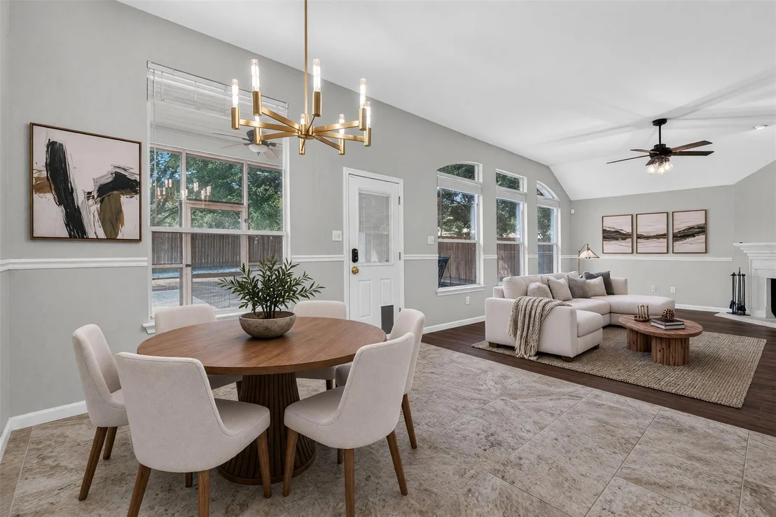 Photo of 1004 Applerock