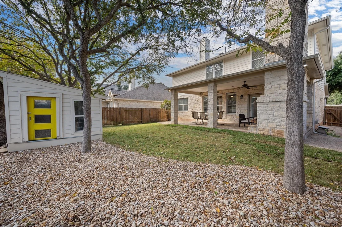 Photo of 2011 Kimbrook DR