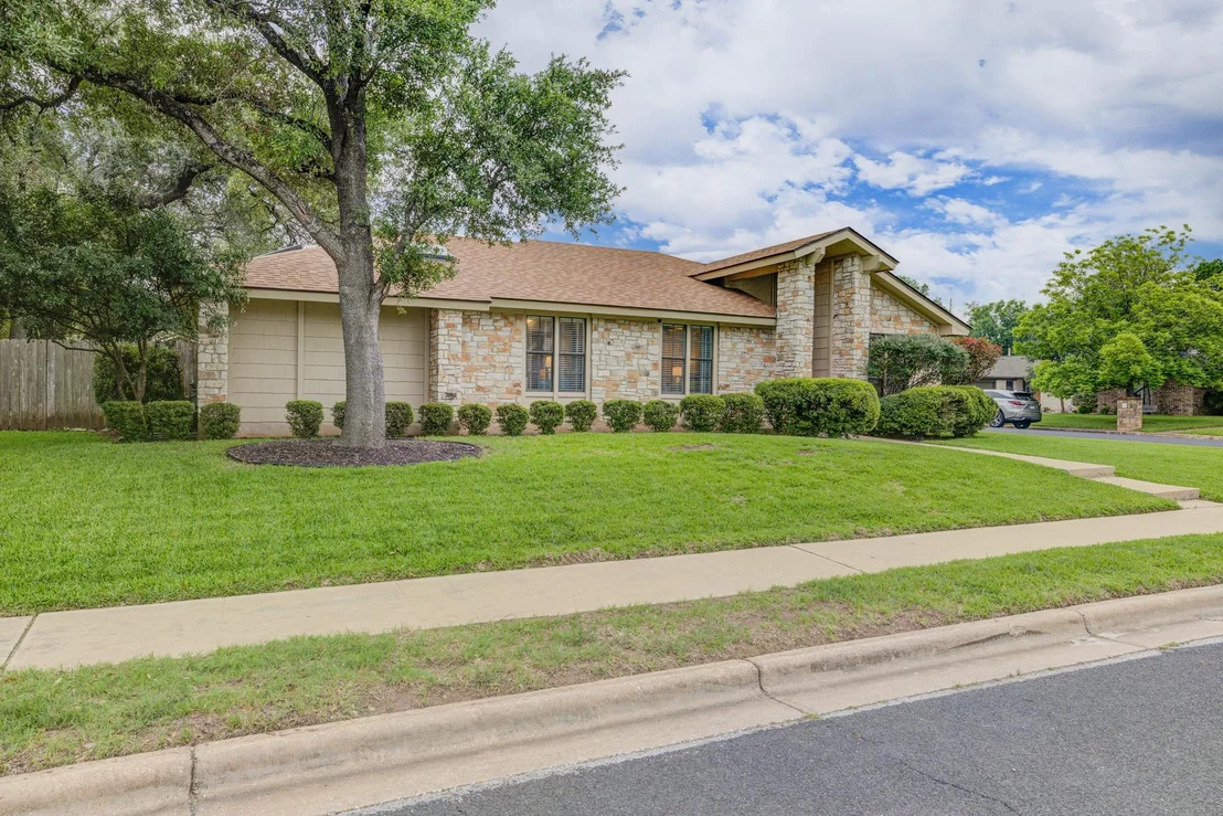Photo of 11501 D K Ranch RD