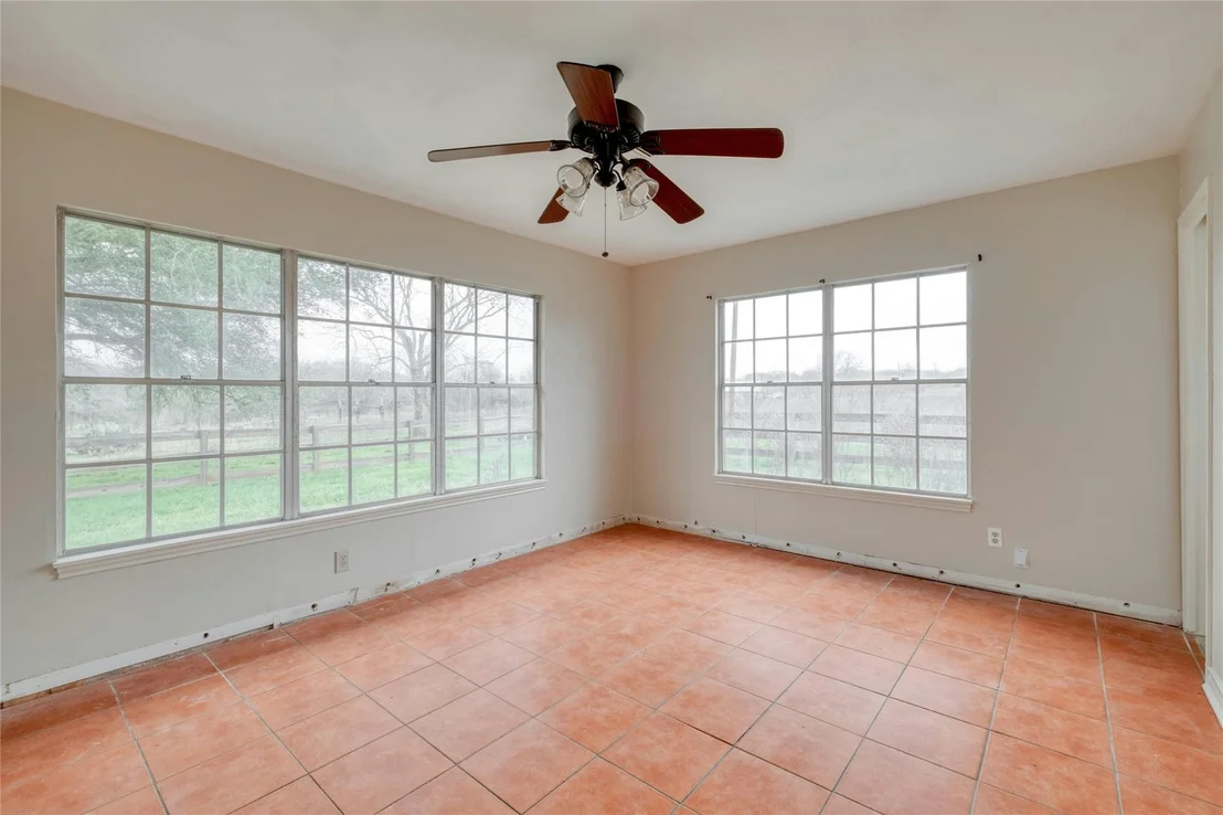 Photo of 103 Robin LN