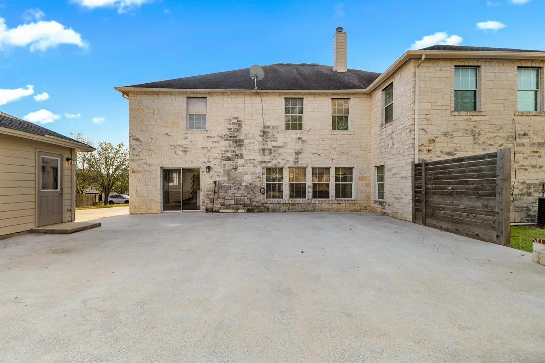 Photo of 600 Bella Vista Circle CIR