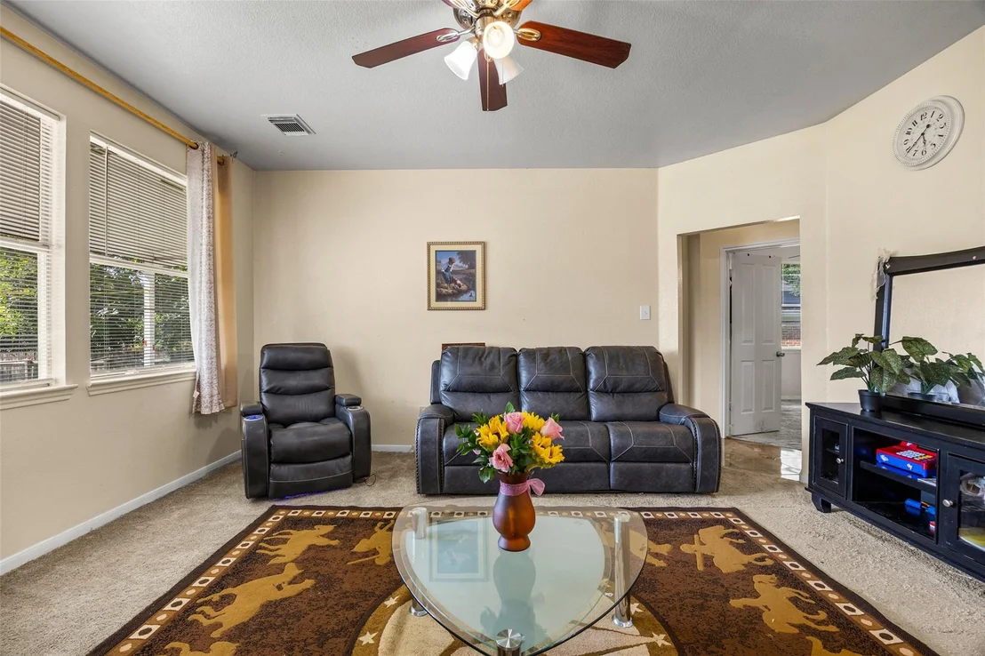 Photo of 801 Brown DR