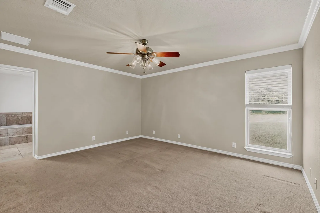 Photo of 350 Richard RD