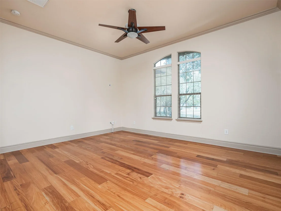 Photo of 139 Ware DR