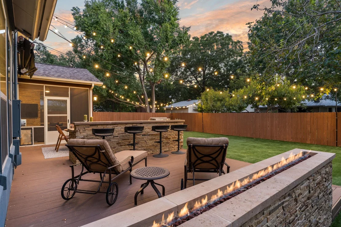 Photo of 2903 Village DR