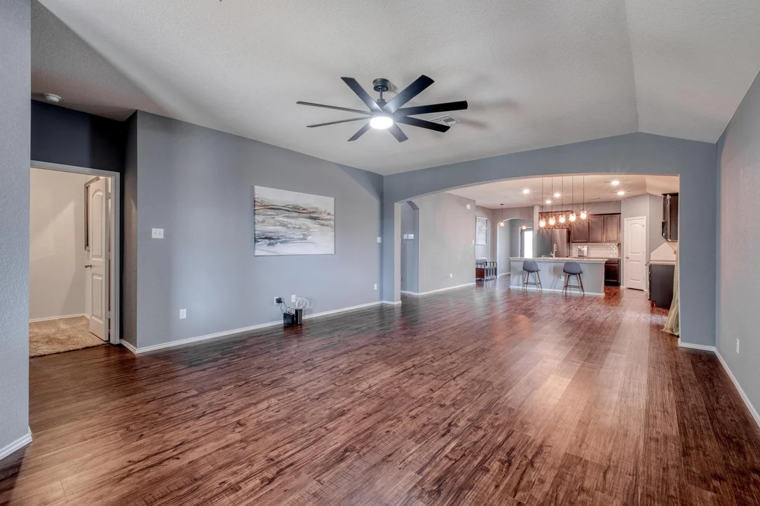 Photo of 125 Lillian DR