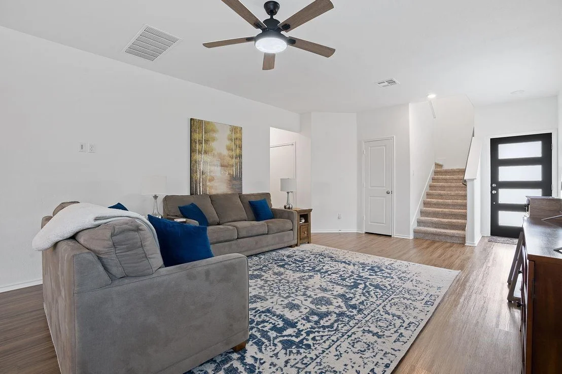 Photo of 125 Milliner LOOP