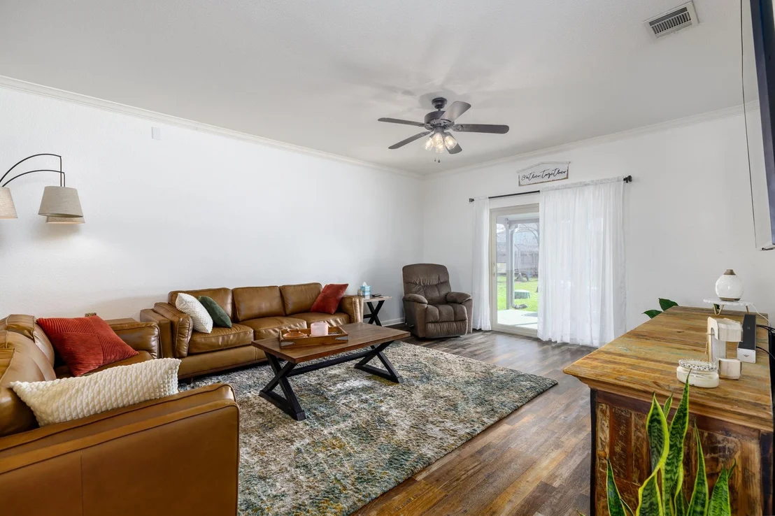 Photo of 101 Brazos DR
