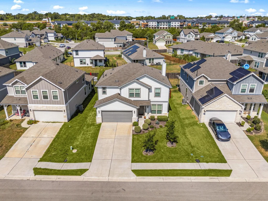 Photo of 6808 Ellsworth WALK