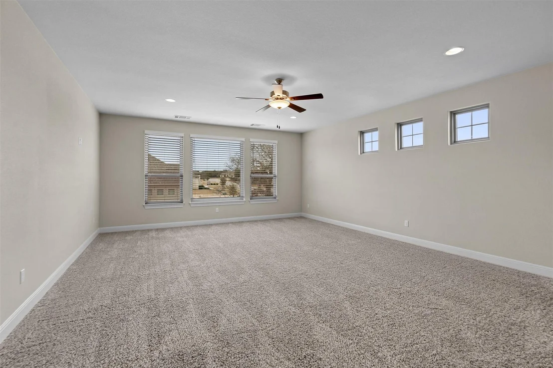 Photo of 305 Miranda WAY