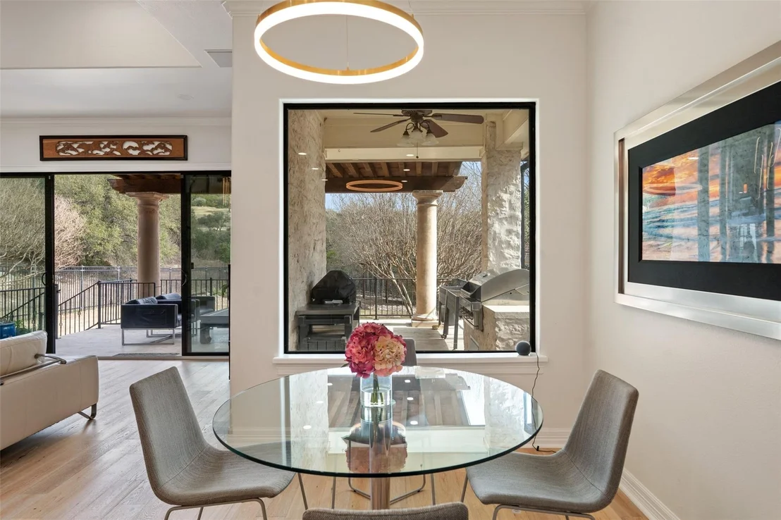 Photo of 3979 River Place BLVD