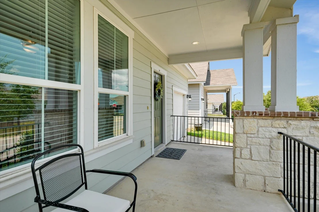 Photo of 213 Michaelis DR