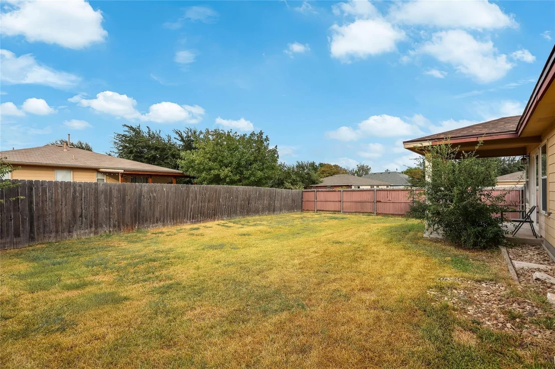 Photo of 3800 Hickox DR