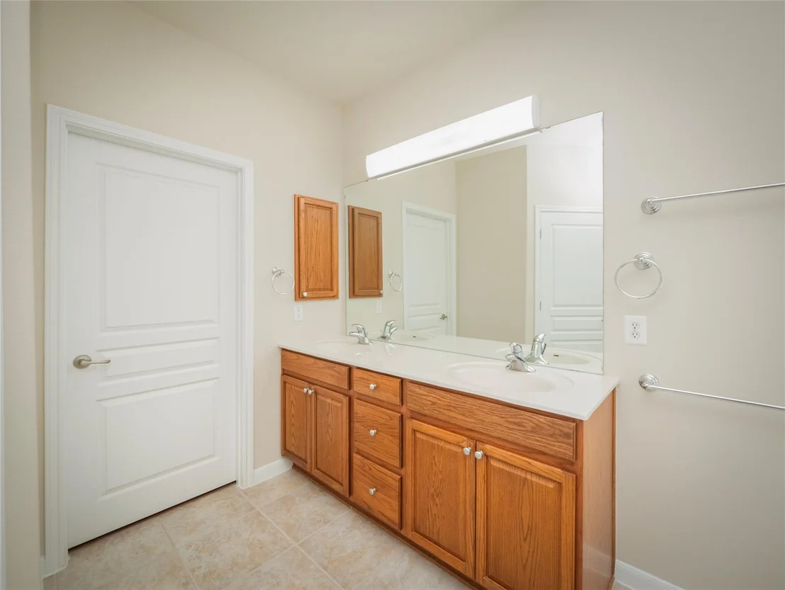 Photo of 517 Monarch TRL