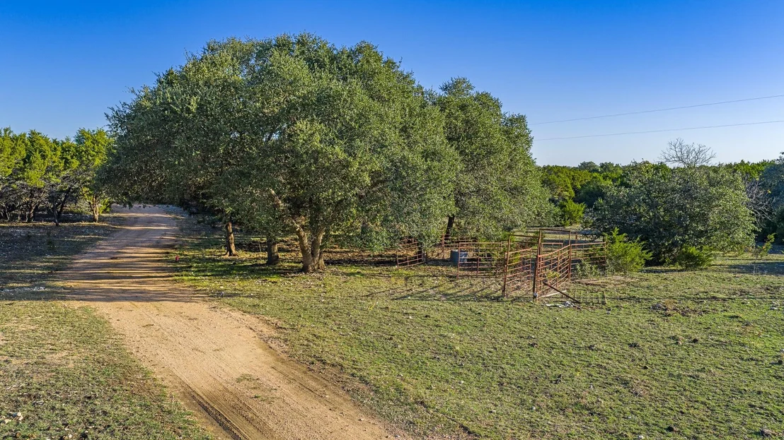 Photo of 4237 County Road 330 RD