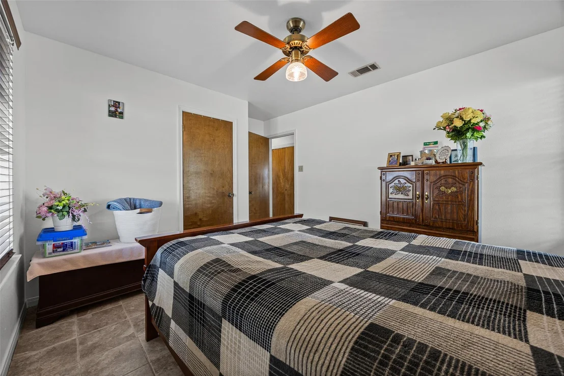 Photo of 403 County View RD