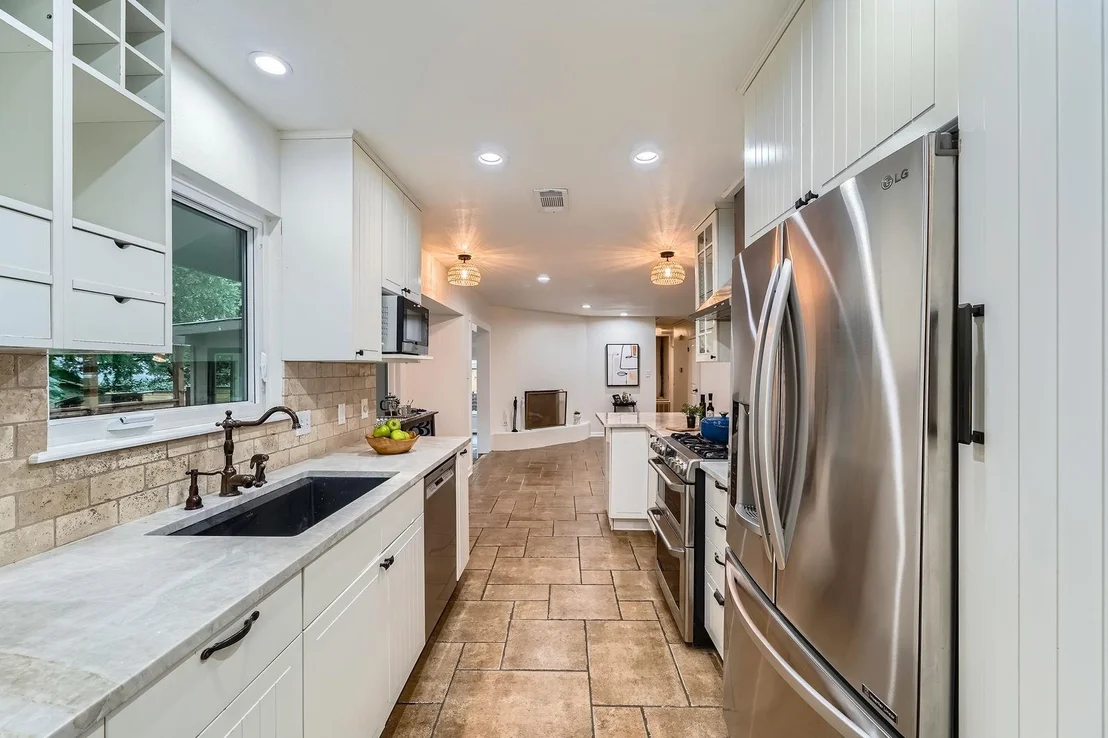 Photo of 3501 Fleetwood DR