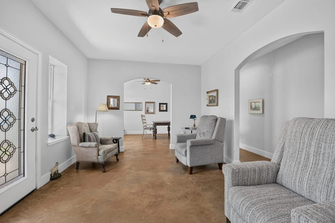 Photo of 3800 County Road 481