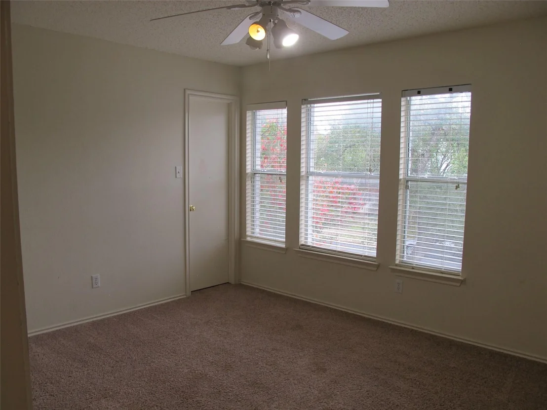 Photo of 2011 Jasper LN