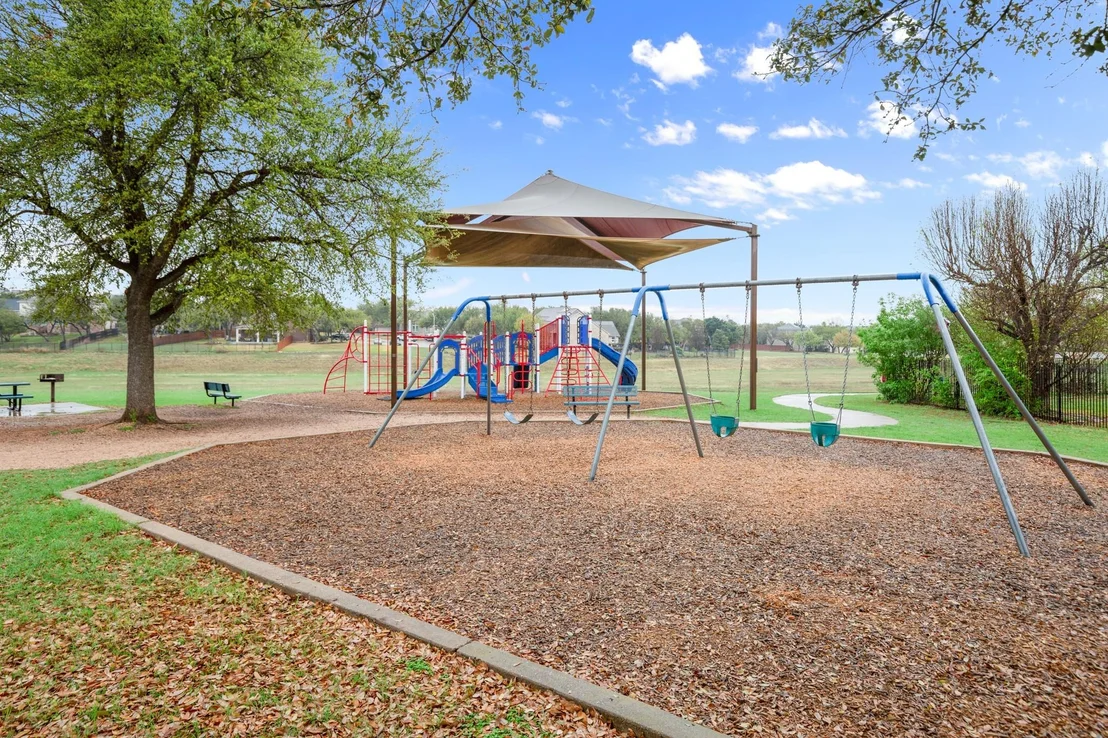 Photo of 1108 Camden CV