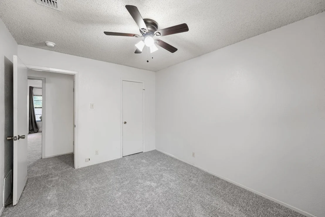 Photo of 1907 Mirabeau ST