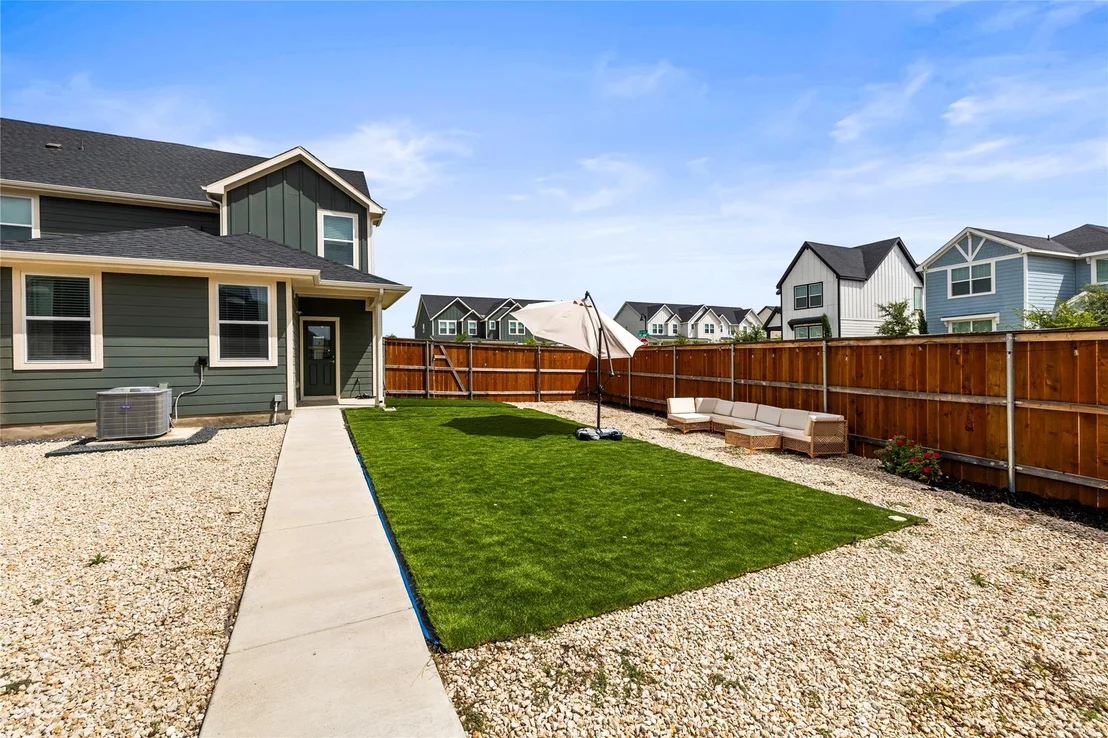 Photo of 2557 Caleb Asher LOOP