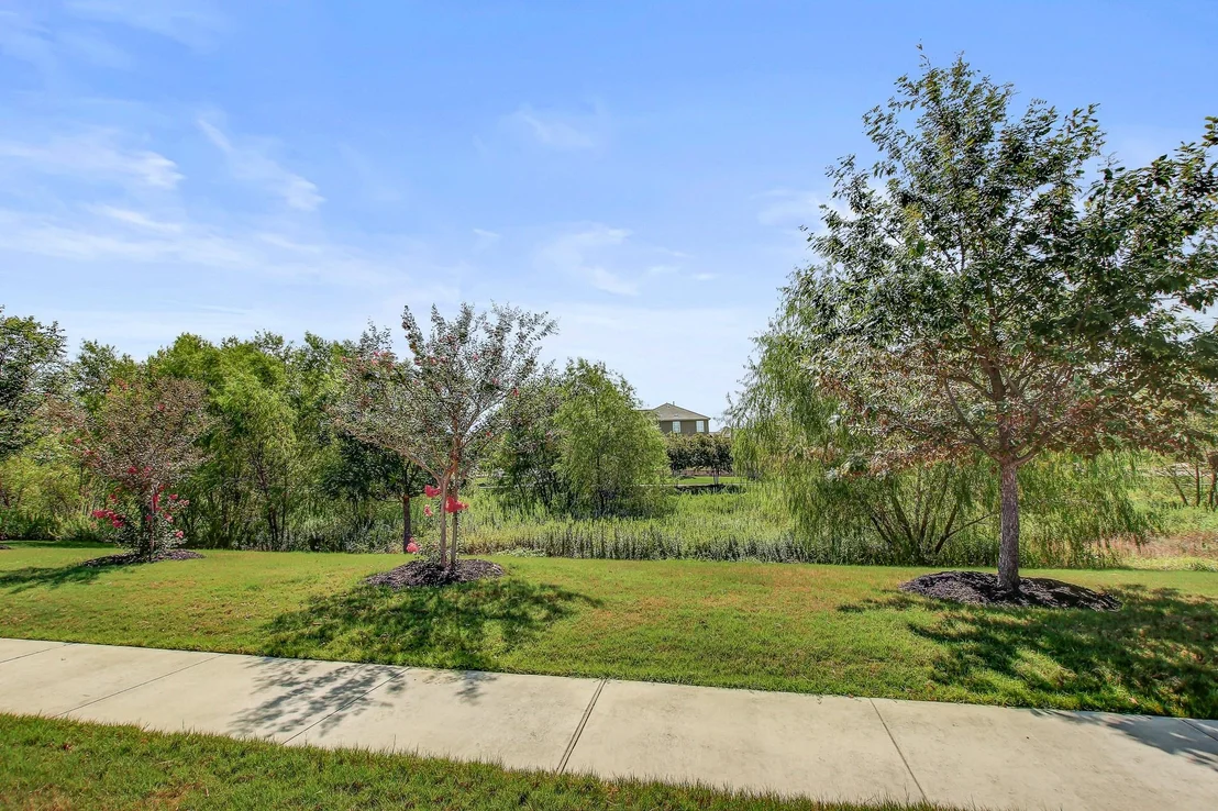 Photo of 495 Eves Necklace DR