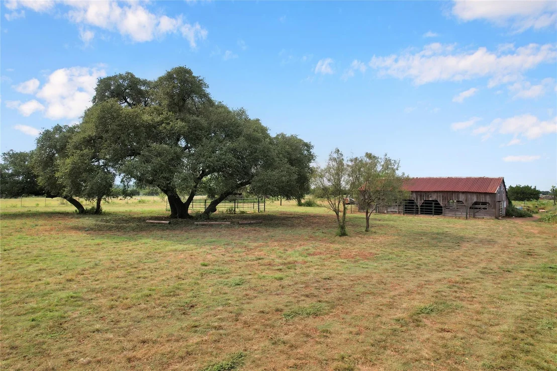 Photo of 10927 County Road 272
