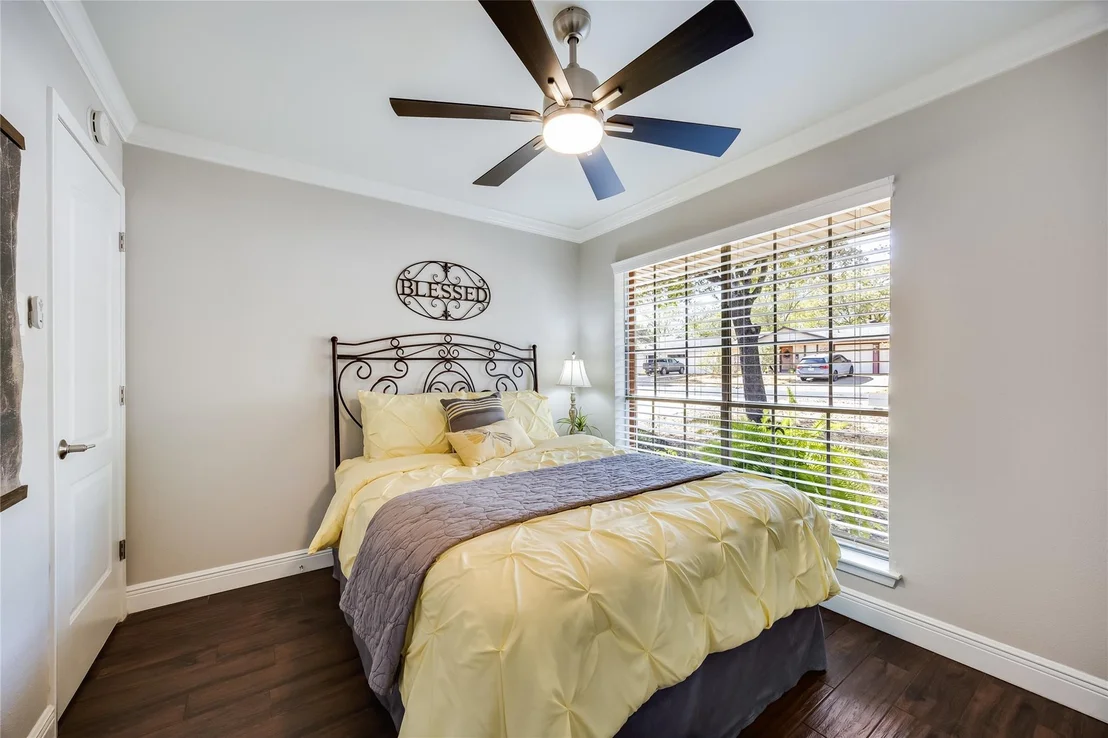 Photo of 10103 Oak Hollow CIR