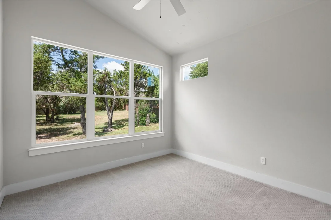 Photo of 17213 Oak Cliff CIR