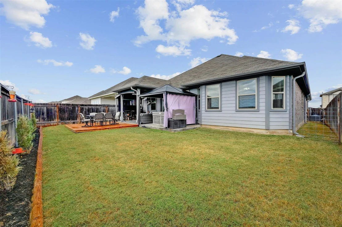 Photo of 541 Blue Oak BLVD