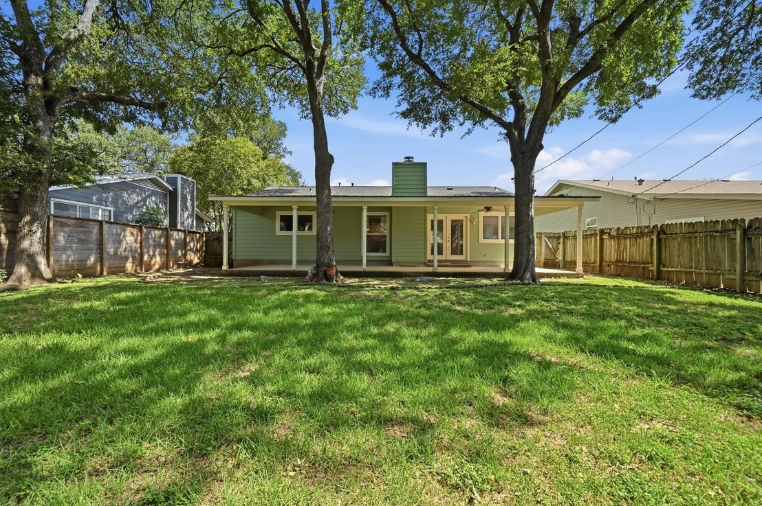 Photo of 5509 Porsche LN
