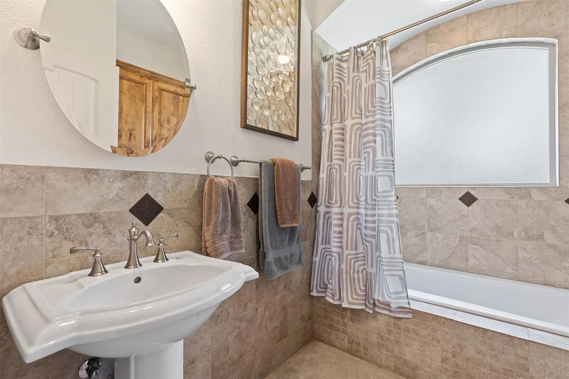 Photo of 176 Cassel WAY