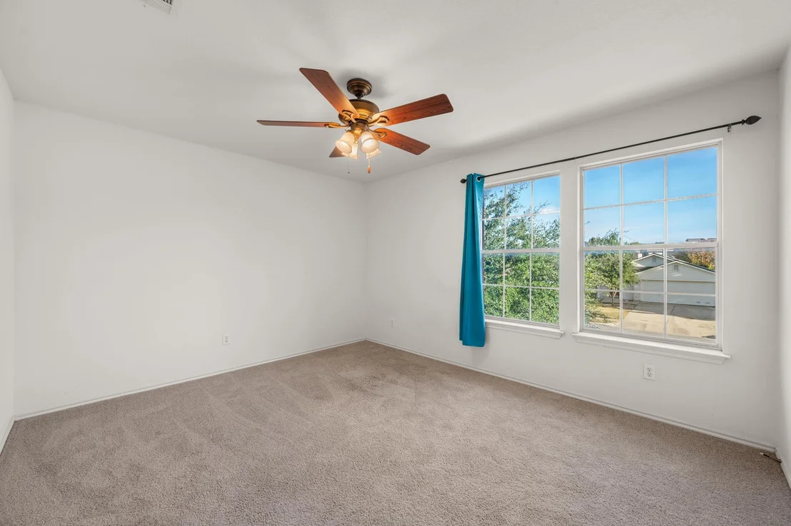 Photo of 1189 Shadow Creek BLVD