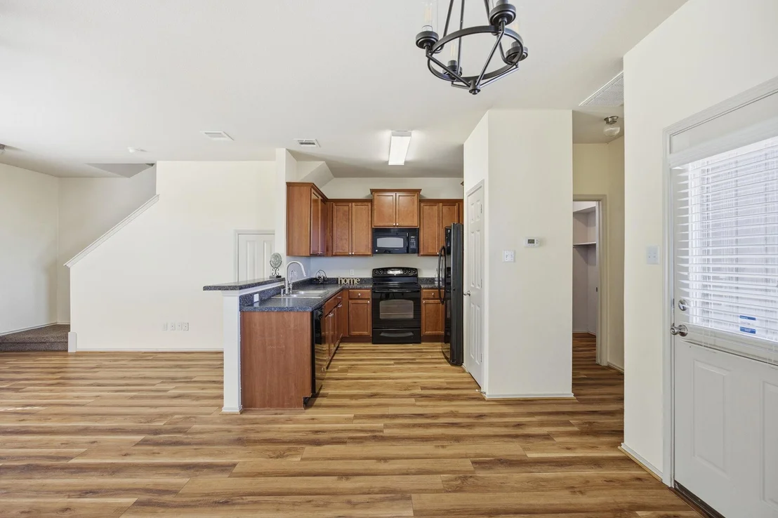Photo of 408 Azurite DR