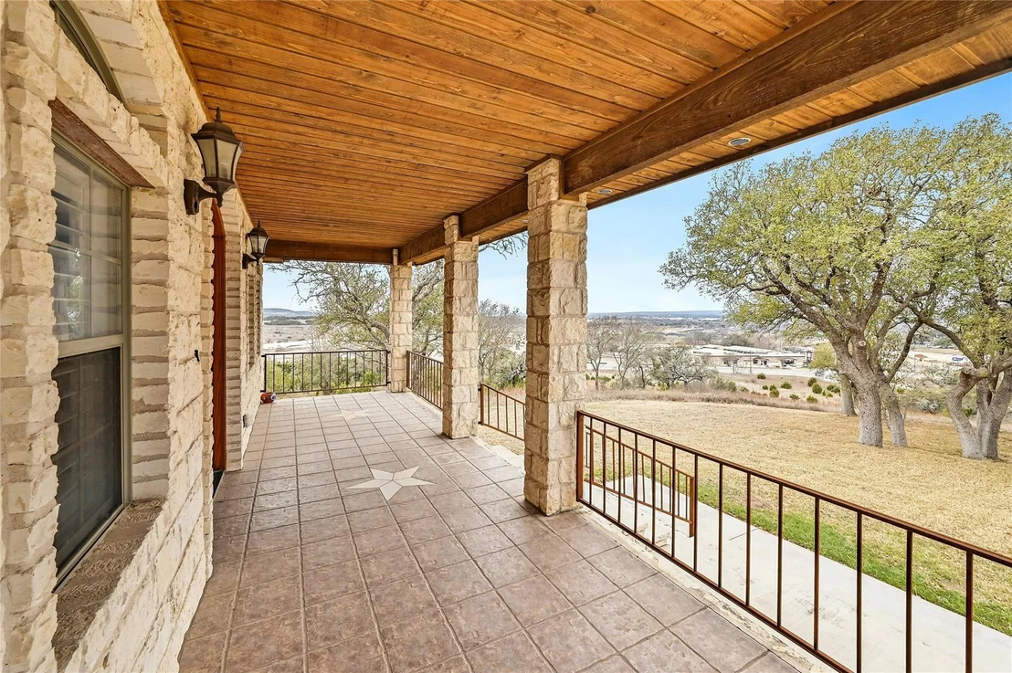 Photo of 211 Summit Ridge RD