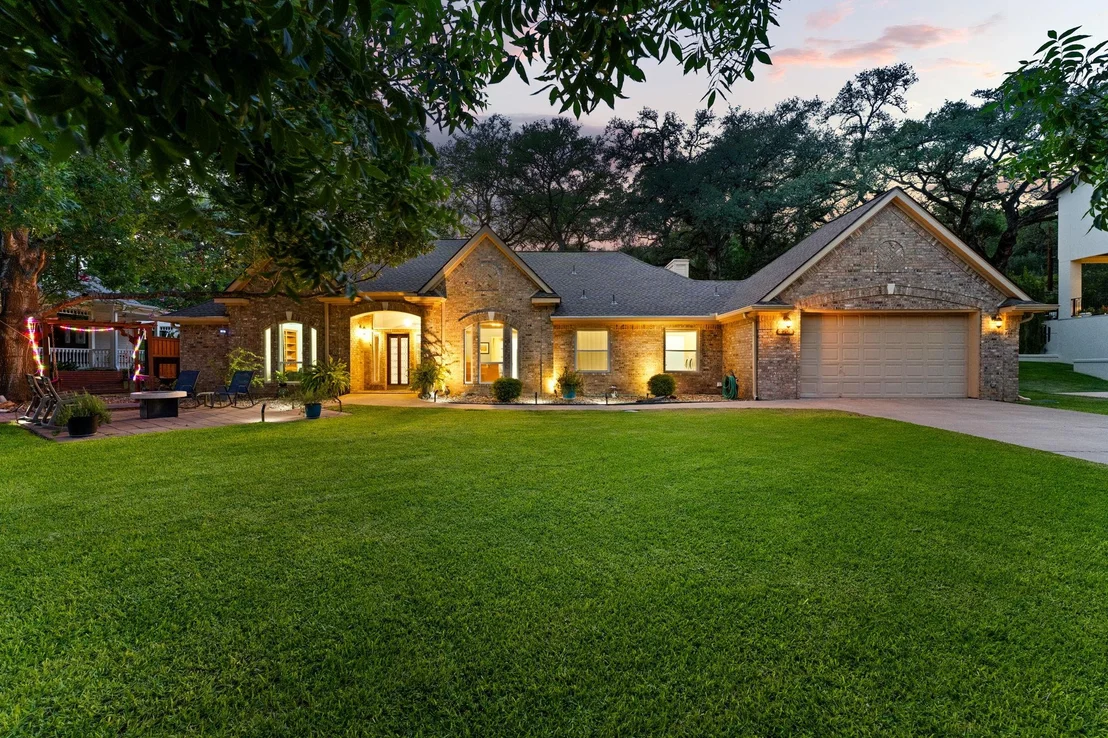 Photo of 2700 Pearce RD