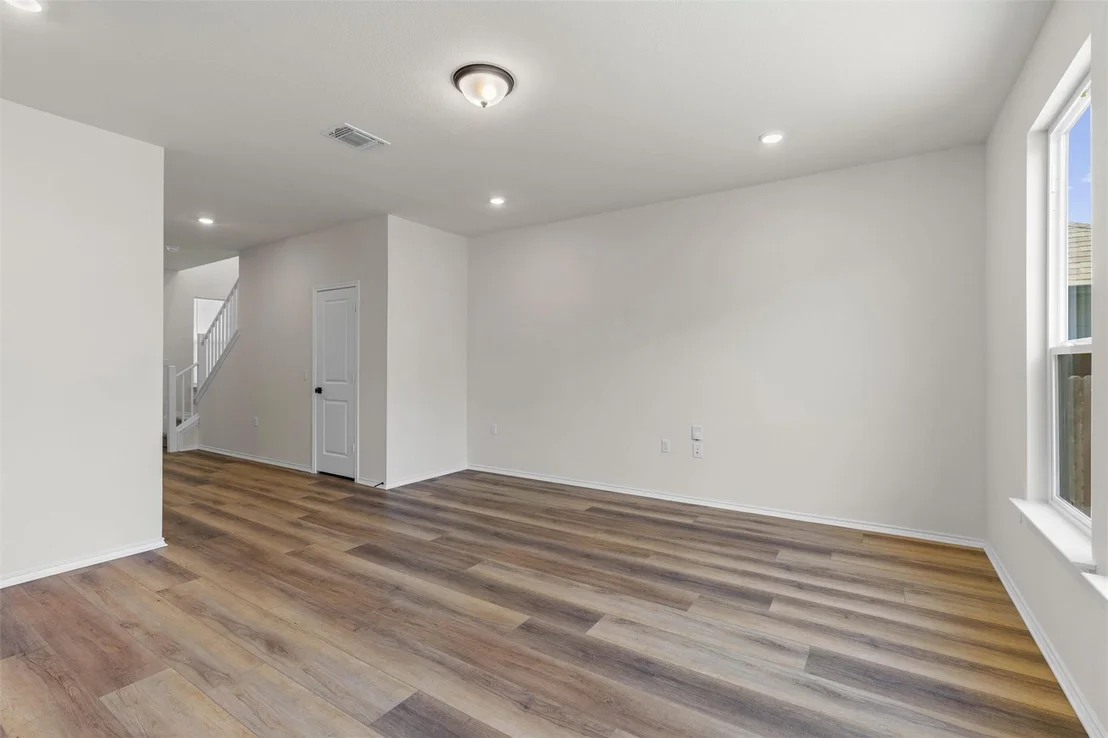 Photo of 4712 Pell RD