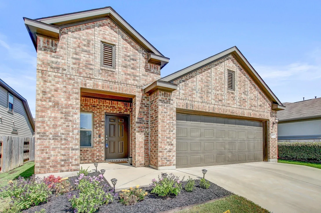 Photo of 495 Eves Necklace DR