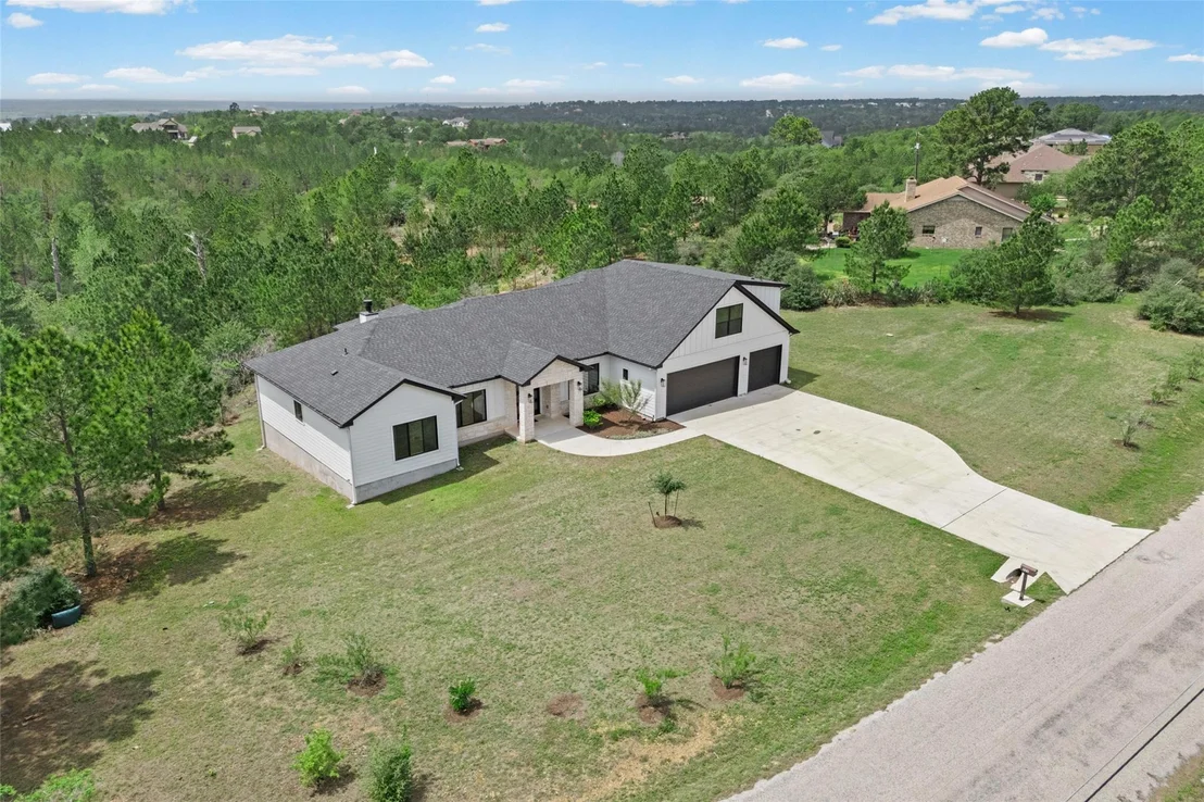 Photo of 111 Tall Forest DR