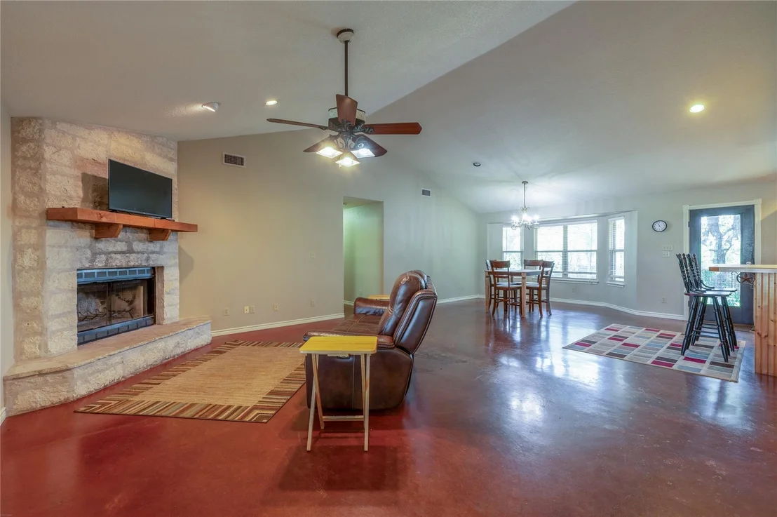 Photo of 2707 Mormon Mill RD
