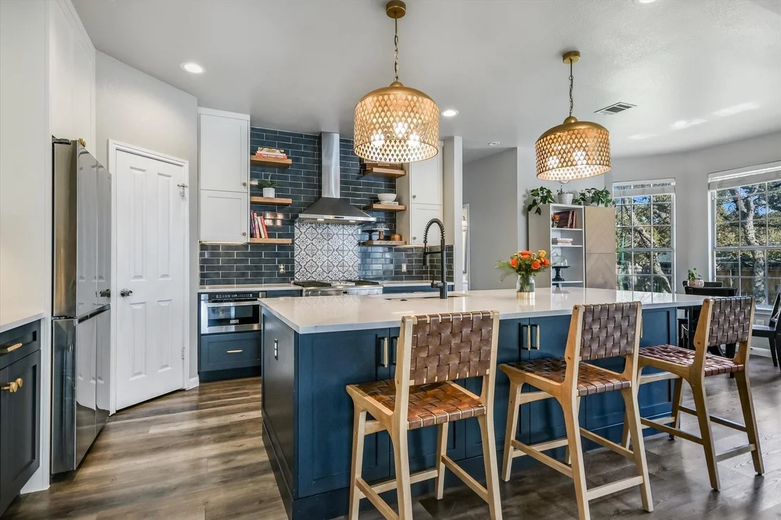 Photo of 8529 Axis DR